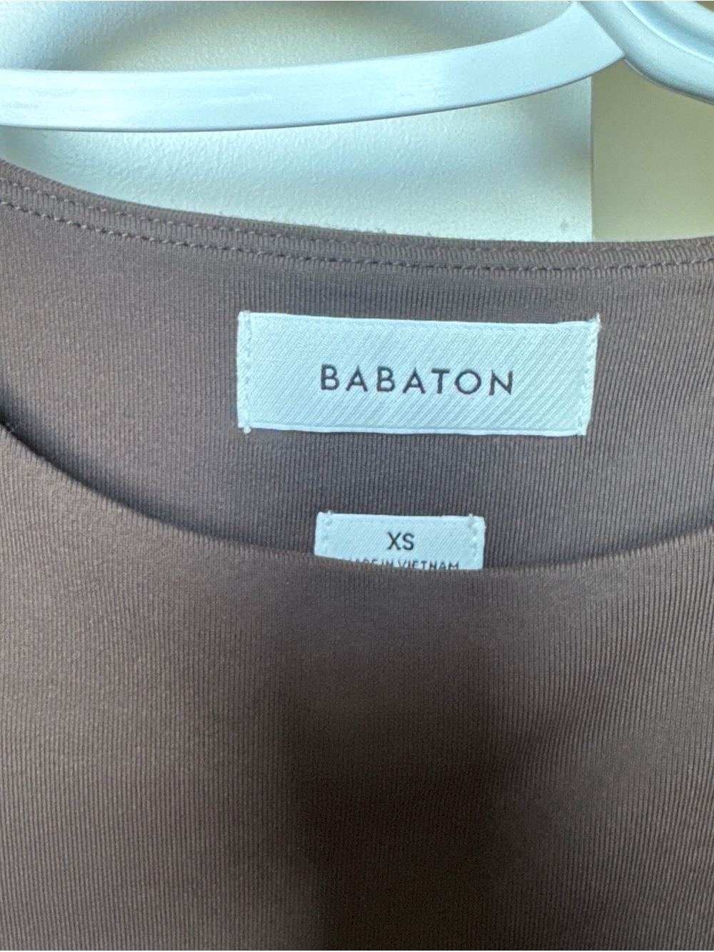 Aritzia Babaton Women’s Long-Sleeve Brown One-Piece Bodysuit - Picture 4 of 5